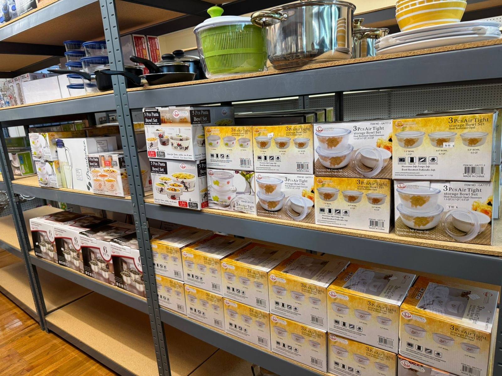 MAA Grocery & Super Market Logo